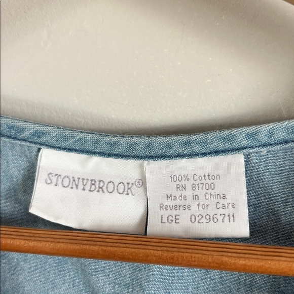 Embroidered Denim Vest - Floral Design - Picture 2 of 3